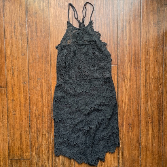 🩷Free People She’s Got It Button Back Lace Mini Dress - Picture 7 of 8